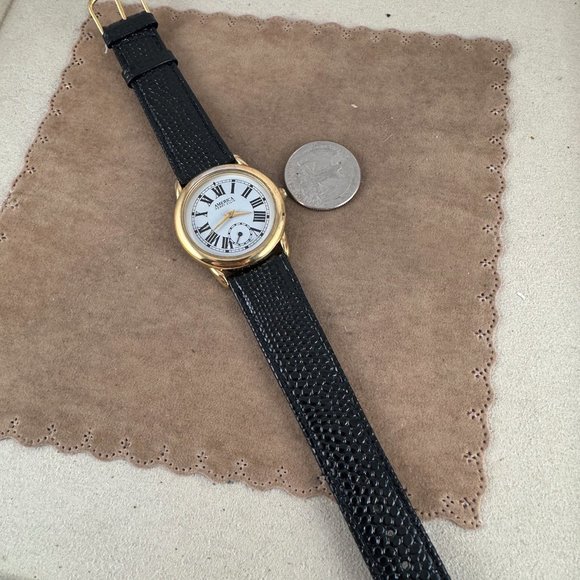 Vintage AMERICA PERRY ELLIS Gold Plated Watch Roman Numerals Sub Dial - Picture 6 of 9